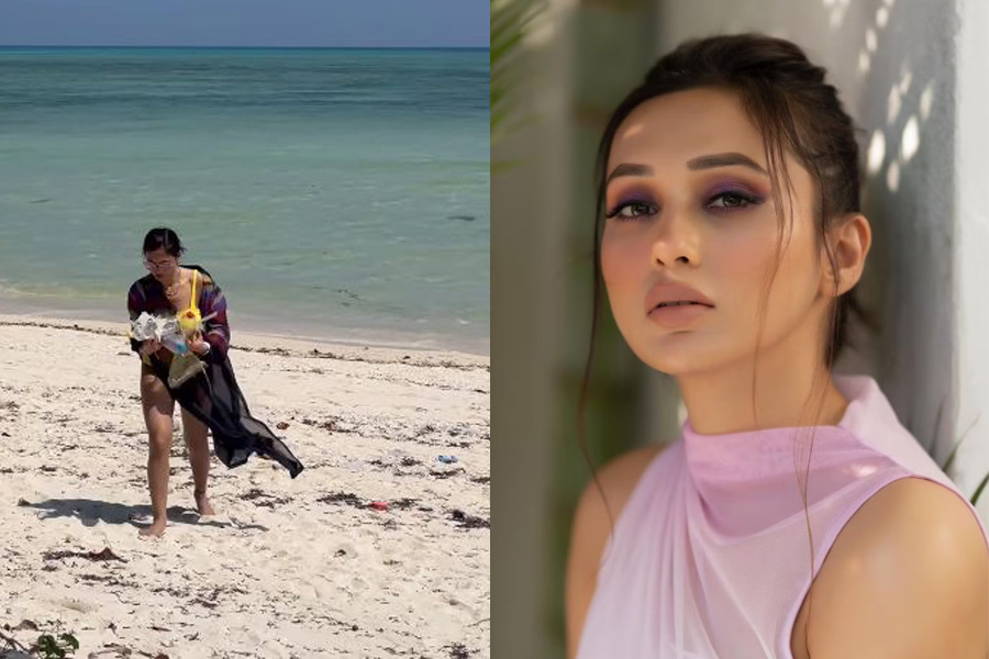 সমুদ্রে ঘুরতে গিয়ে প্লাস্টিক কুড়োলেন মিমি! ভিডিও দেখে হতবাক নেটপাড়া
