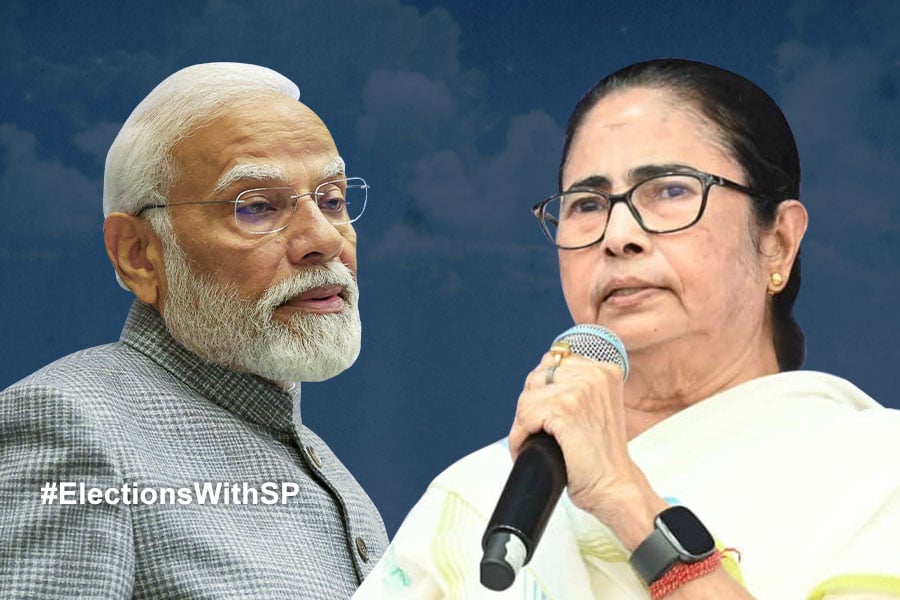 Narendra Modi and Mamata Banerjee will hold rally at Purulia
