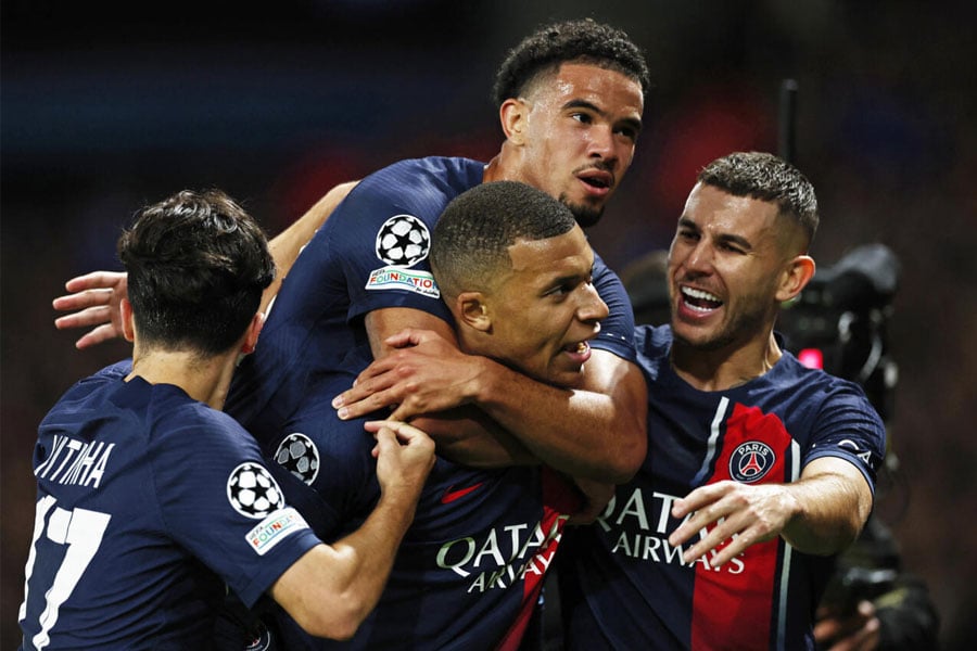 PSG clinch Ligue 1 title after Monaco Lose