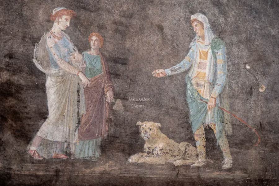 Pompeii: Breathtaking new paintings found at ancient city