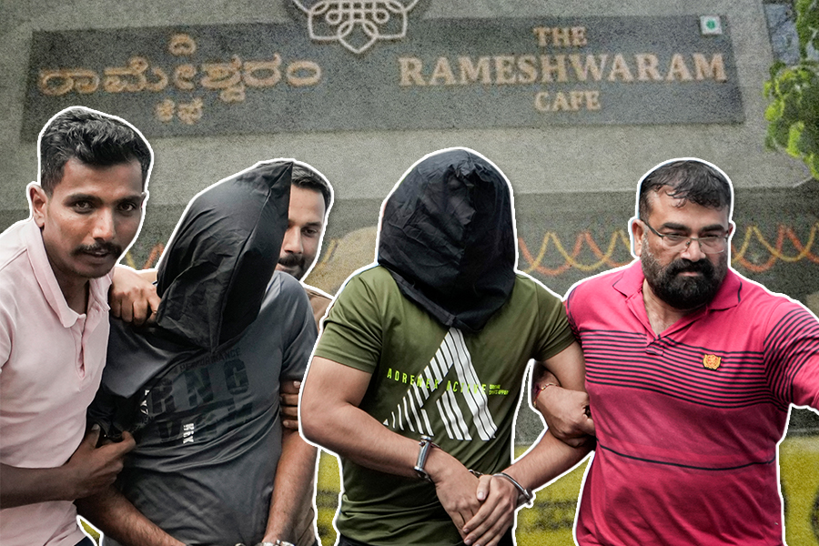 Bengaluru Rameswaram Cafe Blast: Two terrorists visits Chandni Chawk to repair a mobile shop