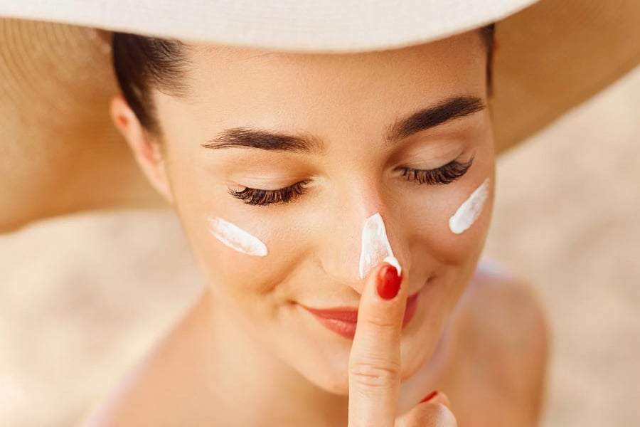 try these tips to make sunscreen lotion at Home