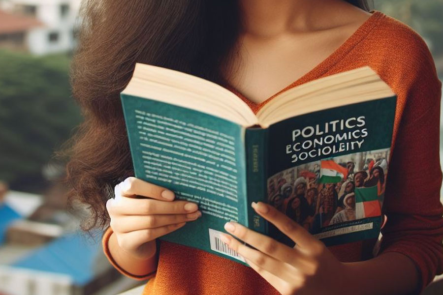 Why students should be aware of social policy, economics, politics? The expert gave important tips