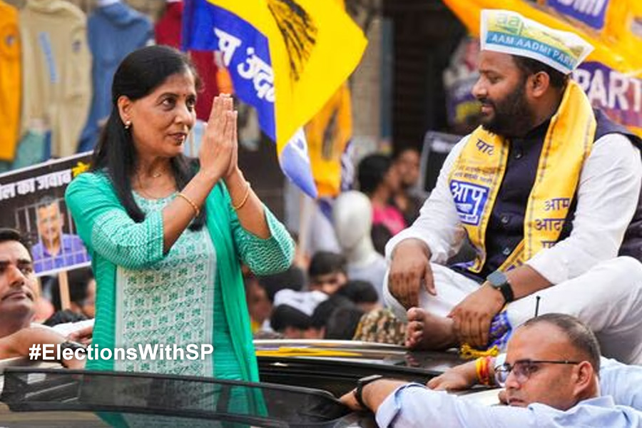 Lok Sabha election 2024: Arvind Kejriwal's wife Sunita Kejriwal holds road show in East Delhi