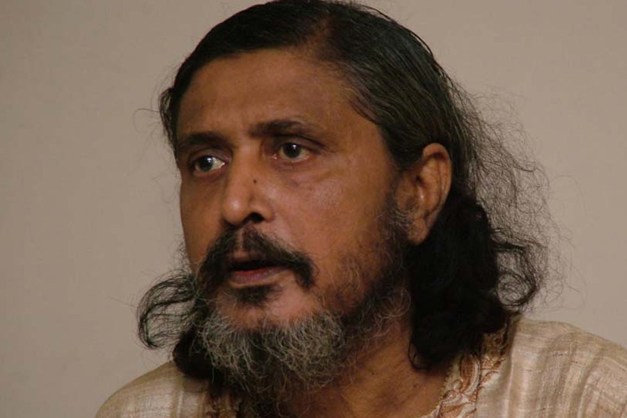Director Utpalendu Chakraborty admitted to hospital