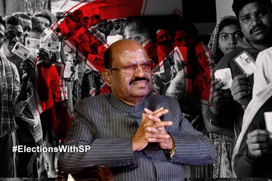 পিসরুম থেকেই ভোটের বাংলায় নজর রাজ্যপালের, অভিযোগ পাওয়ামাত্রই পাঠাচ্ছেন কমিশনে