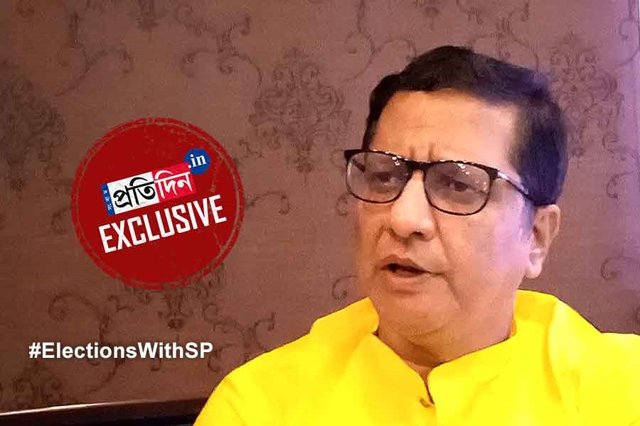পুলিশ অফিসার থেকে তৃণমূল প্রার্থী, কেন ভোটে দাঁড়ালেন প্রসূন?