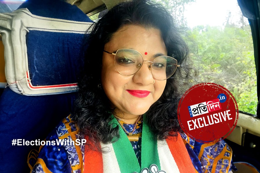 দুঃখেও লিপস্টিক লাগাই… রূপচর্চার রহস্য ফাঁস তৃণমূল প্রার্থী সুজাতার