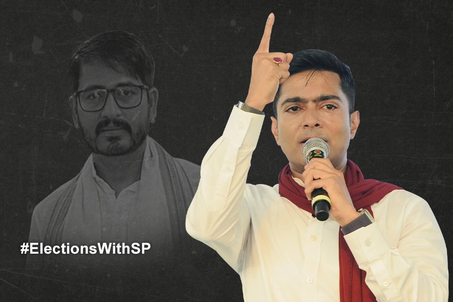 ‘তৃণমূলে আসতে দিইনি ঘাটালের BJP প্রার্থীকে,’ হিরণ নিয়ে বিস্ফোরক অভিষেক