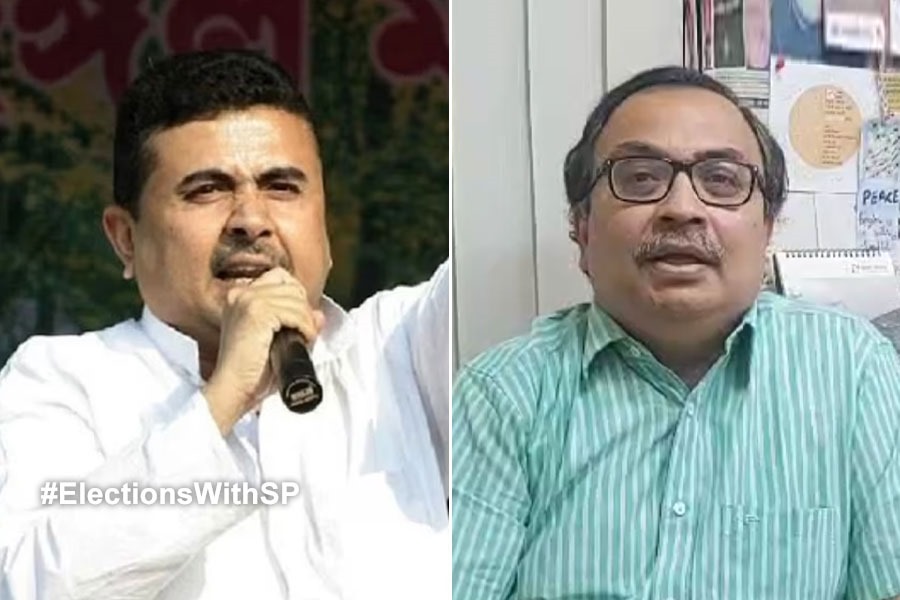 ‘ক্ষমতায় আসলে ৫০০০ টাকা সংগ্রামী ভাতা,’ নন্দীগ্রামের সভায় ‘আশ্বাস’ শুভেন্দুর
