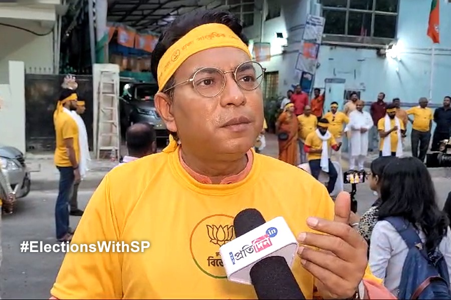 রাজ্যজুড়ে নয়া অস্ত্র প্রয়োগ, ভোটপ্রচারে ‘নাটক’ করবে বিজেপি