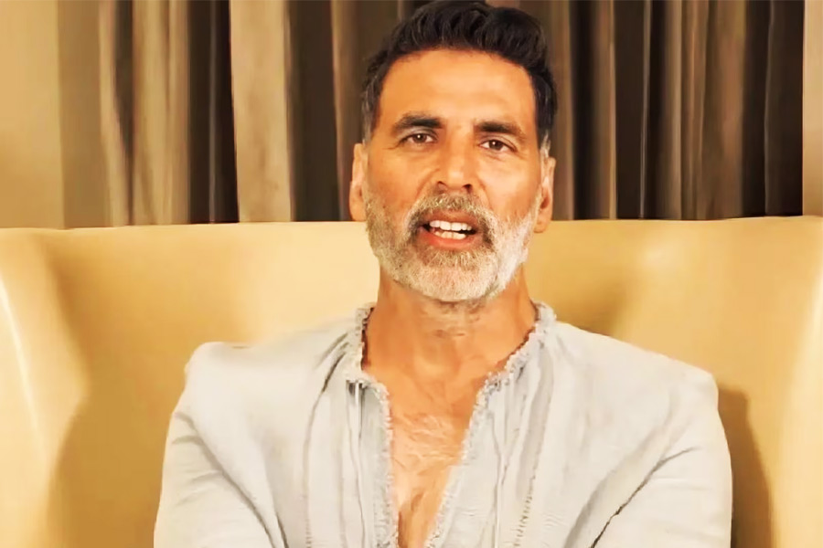 Akshay Kumar's Production House Scammed by Fake Casting Agent, Mumbai Police Arrest Conman