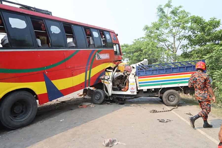Special committee formed for the investigation of Bangladesh road accident