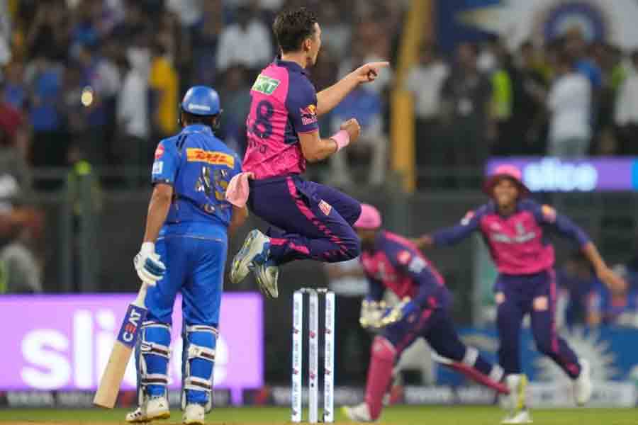 Rajasthan Royals wins at ease against Mumbai Indians