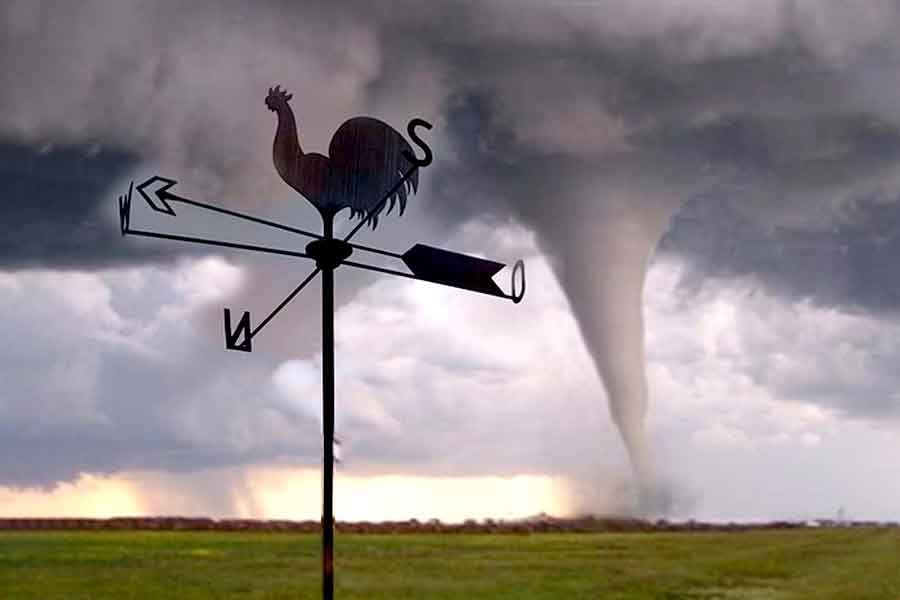 Causes of dungarees tornadoes in North Bengal