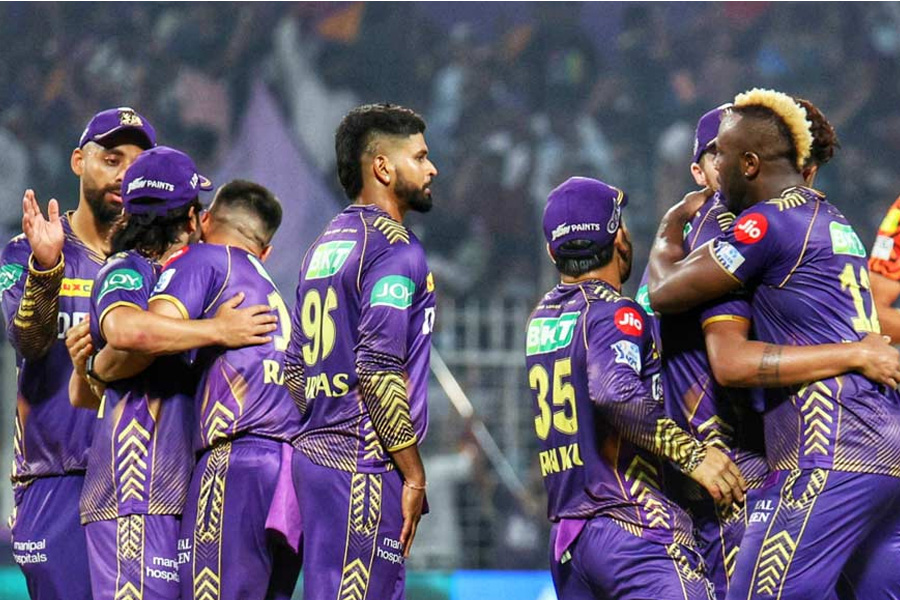 উড়ে গেল দিল্লি, পয়েন্ট টেবিলের শীর্ষে অপ্রতিরোধ্য কেকেআর