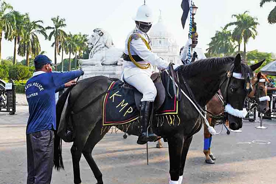 Mounted force of Kolkata Police will not continue duty till the end of IPL match