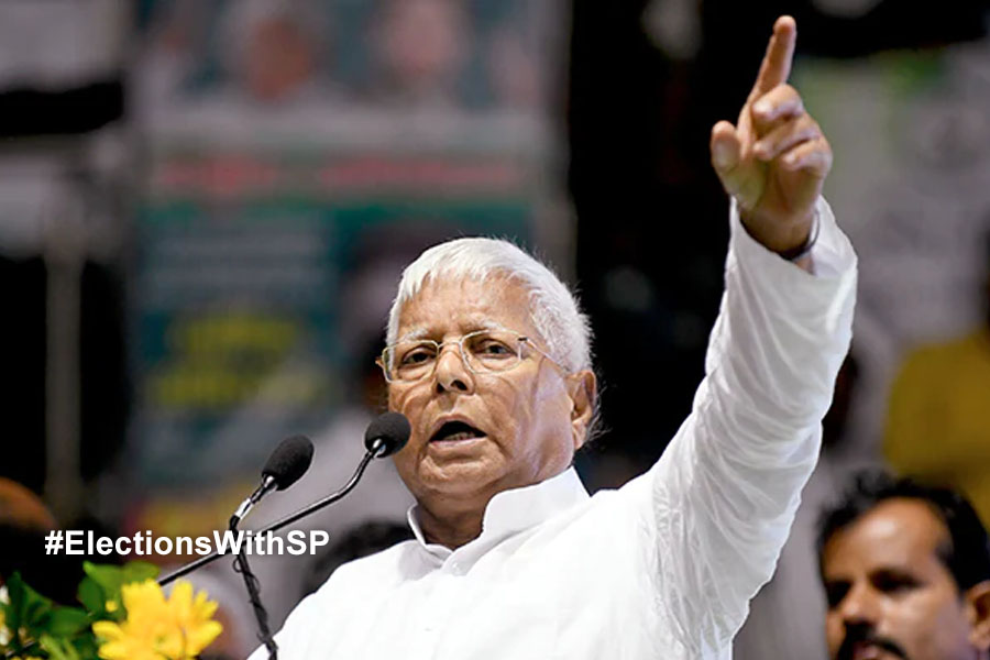 Lalu Prasad Yadav threat if BJP try to change constitution people will take out eyes