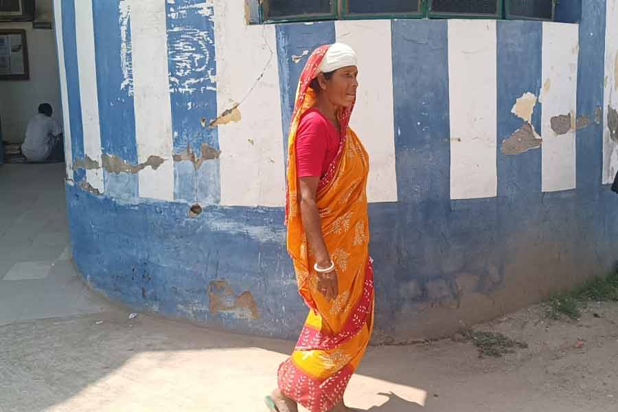 মাত্র ৭০ টাকা নিয়ে বিবাদ, বউদিকে মেরে মাথা ফাটাল দেওর!