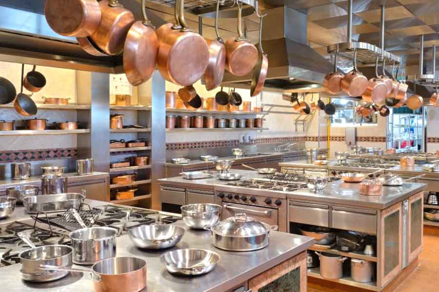 Expensive utensils was stolen from Barasat famous restaurant