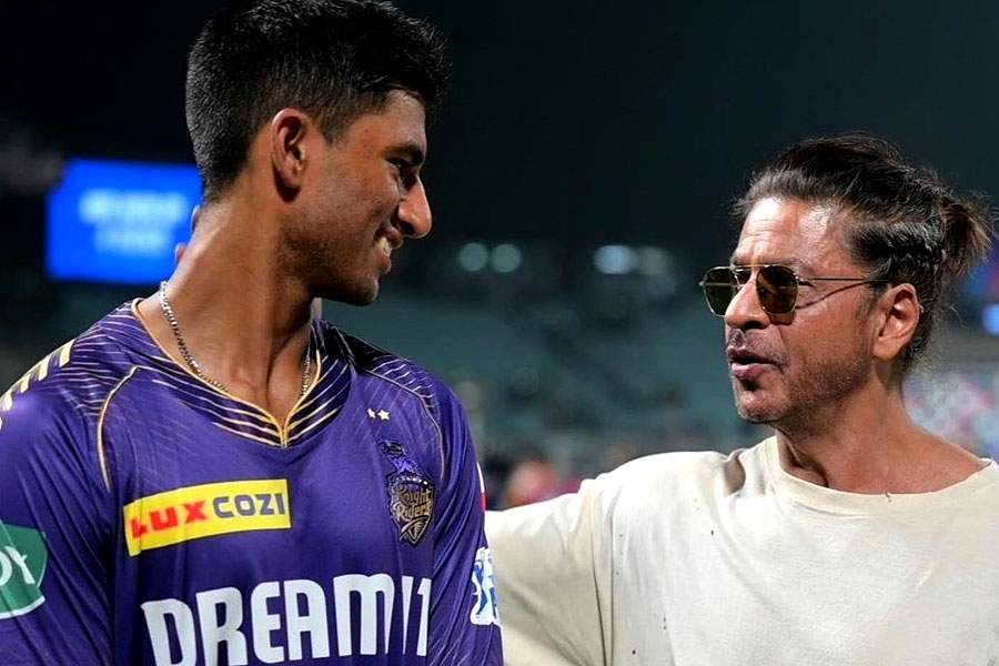 ‘আমার নাম কিং খান জানেন কিনা…’, শাহরুখ সম্পর্কে কেন একথা বললেন অঙ্গকৃষ?