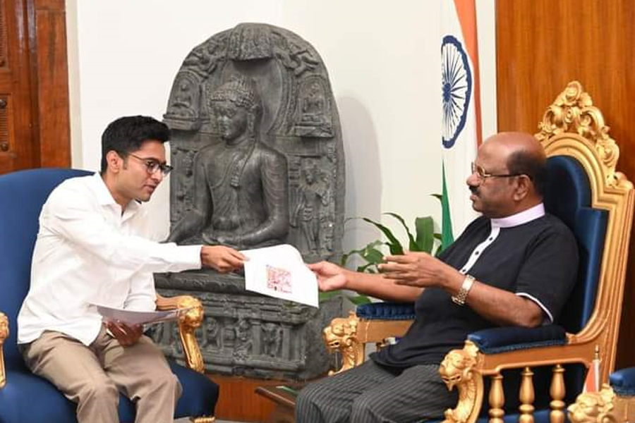 ফের রাজভবনে অভিষেক-সহ তৃণমূলের প্রতিনিধি দল