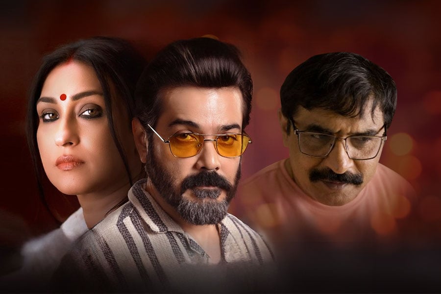Prosenjit Chatterjee, Rituparna Sengupta, Silajit Majumder in Ajogyo Movie Trailer