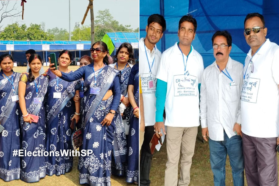 নীল-সাদার ফ্যাশন শো! চতুর্থ দফার আগে কেন নয়া পোশাক ভোটকর্মীদের?