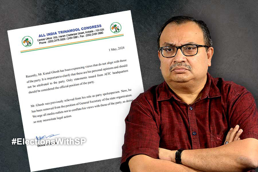 যে পদ আগেই ছেড়েছি, সেই পদ থেকে সরানোর মানে কী, দলকে প্রশ্ন কুণালের