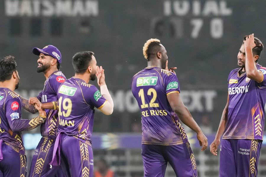IPL 2024: KKR beats Lucknow Super Giants to save the birth of play off