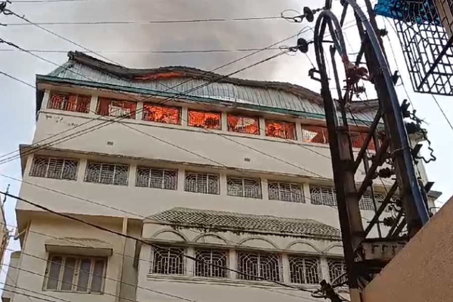 Massive fire breaks out in Kaikhali