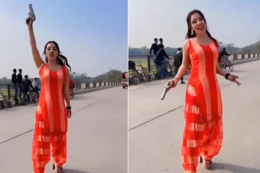 Women Influencer Dances With Gun For Instagram Reel On Lucknow Highway