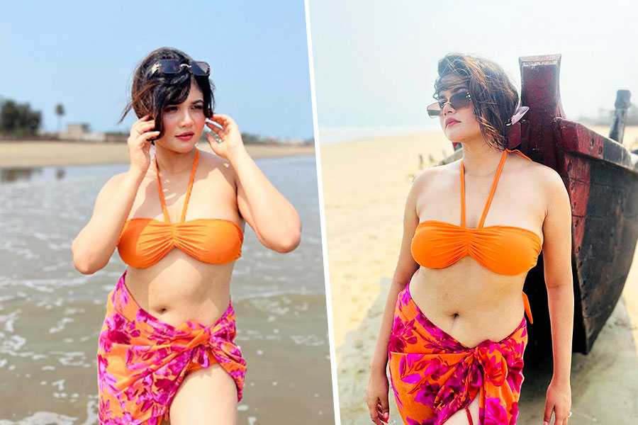 Here are some sizzling pics of Jina Tarafder