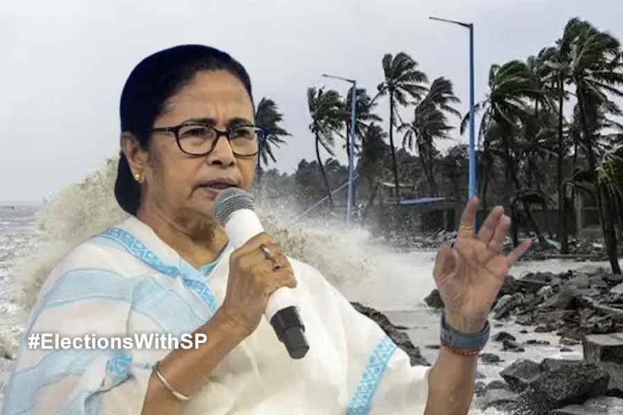 Mamata Banerjee changed her schedule for looking after Remal relief work