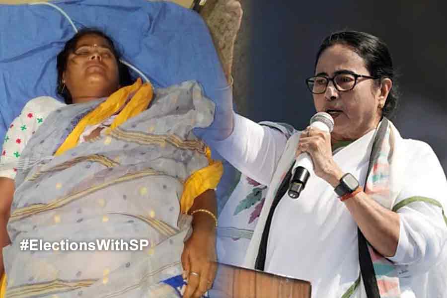 Woman fell sick amid Mamata Banerjee’s rally in Bishnupur