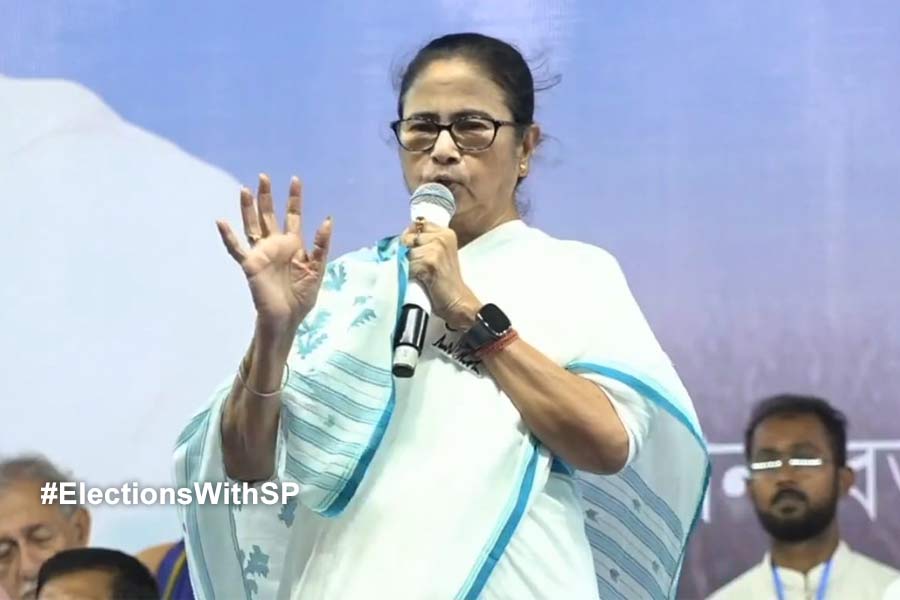 Lok Sabha 2024: Mamata Banerjee warns BJP in Lakshmir Bhandar scheme is affected