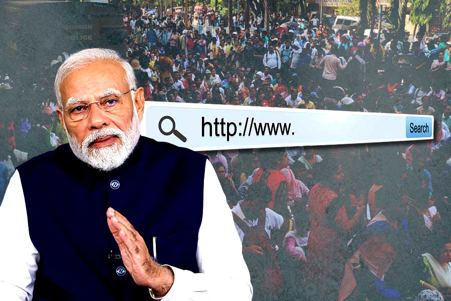 BJP opens portal for qualified job looser of SSC Scam