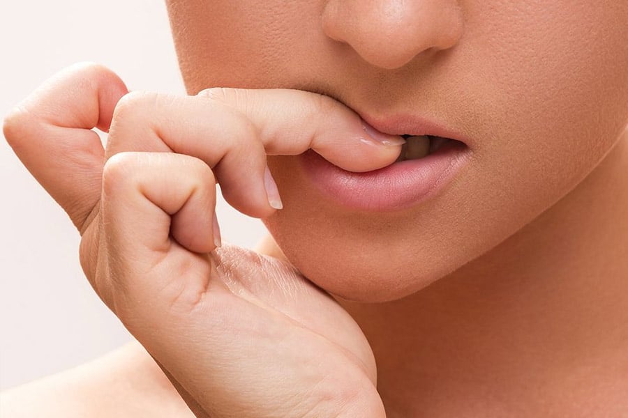 Why Nail Biting is a bad Habit, Experts gave important information