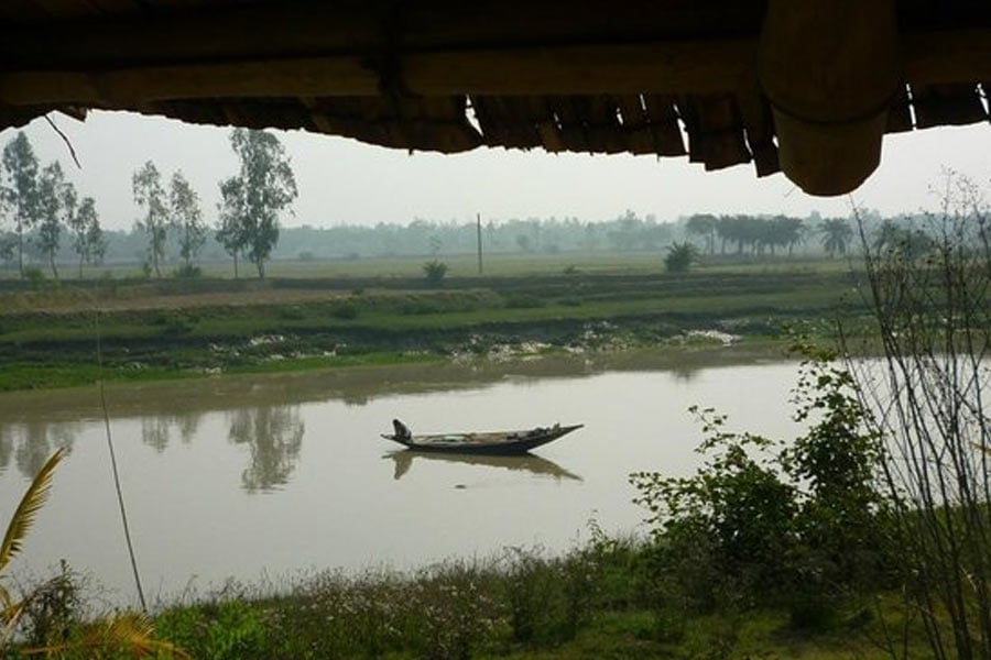 Enjoy rural beauty in Paushi Village in Bengal