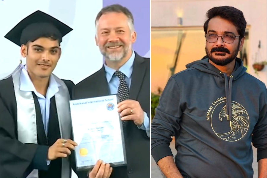 Prosenjit Chatterjee is proud dad as son Trishanjit Chatterjee aka Mishuk completed graduation