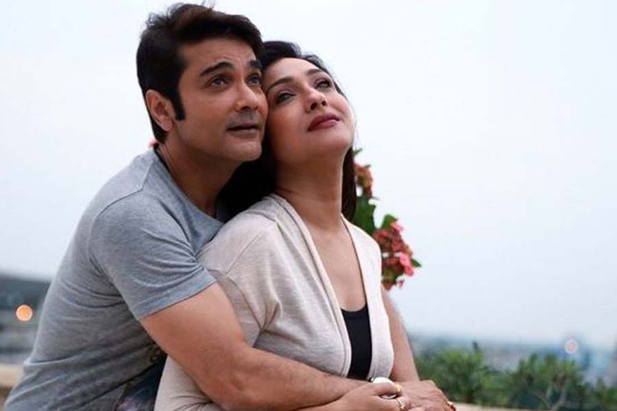 after Actress rituparna-sengupta and Prosenjit Chatterjee will be seen in kaushik gangulys movie again