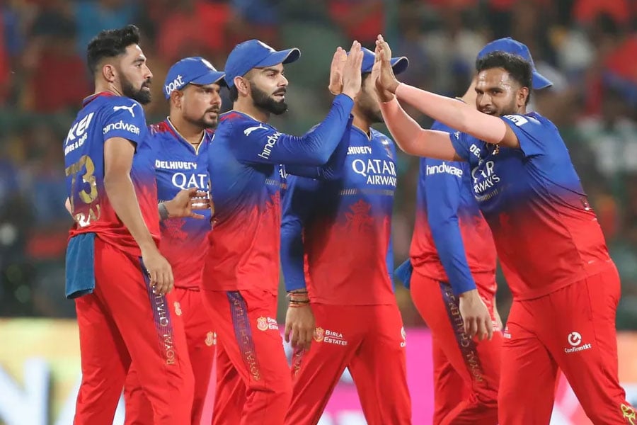 Here is how RCB can go through to the play off of IPL