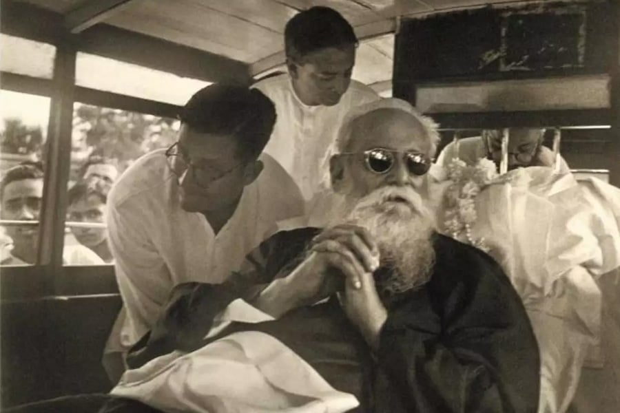 Rabindranath Tagore's Philosophy of life and Death