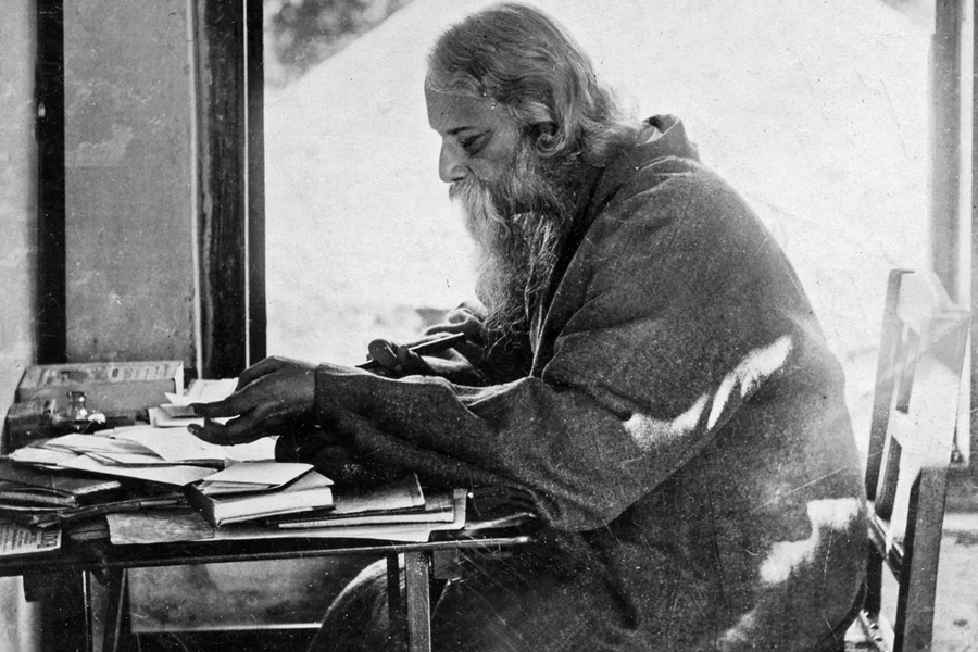 Rabindranath Tagore is only protester of Jallianwala Bagh Massacre