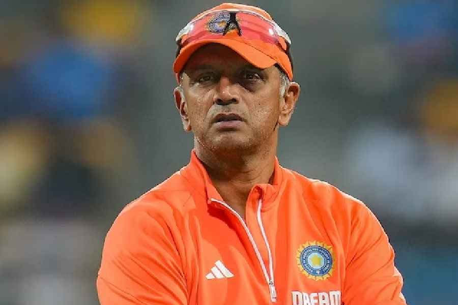 Report revealed that Rahul Dravid is unwilling to extend his contact with Indian Cricket Team