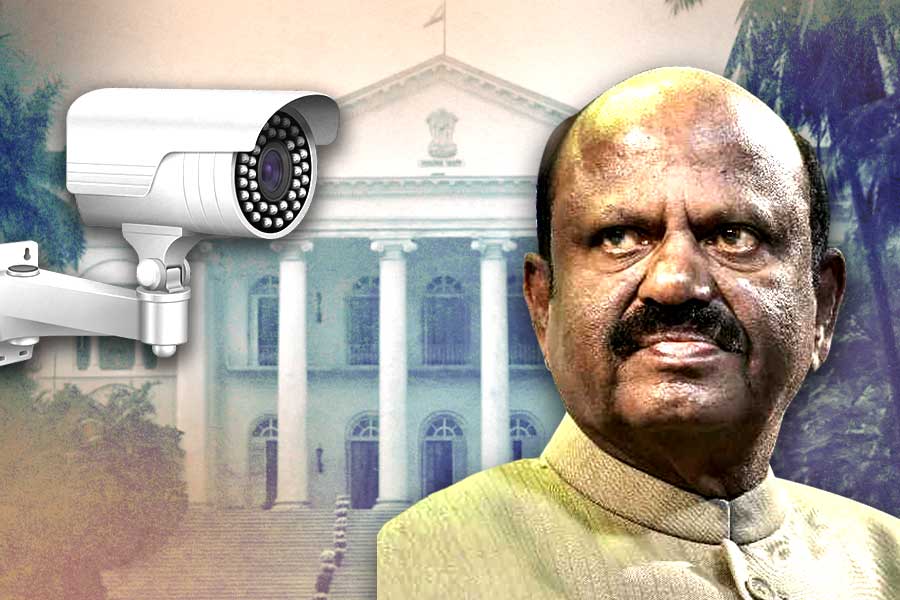 Raj Bhavan released CCTV footage of more than one hour after harassment row