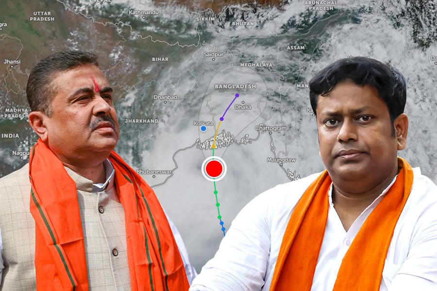 Cyclone Remal Live Update: BJP leaders cancelled road show for remal cyclone