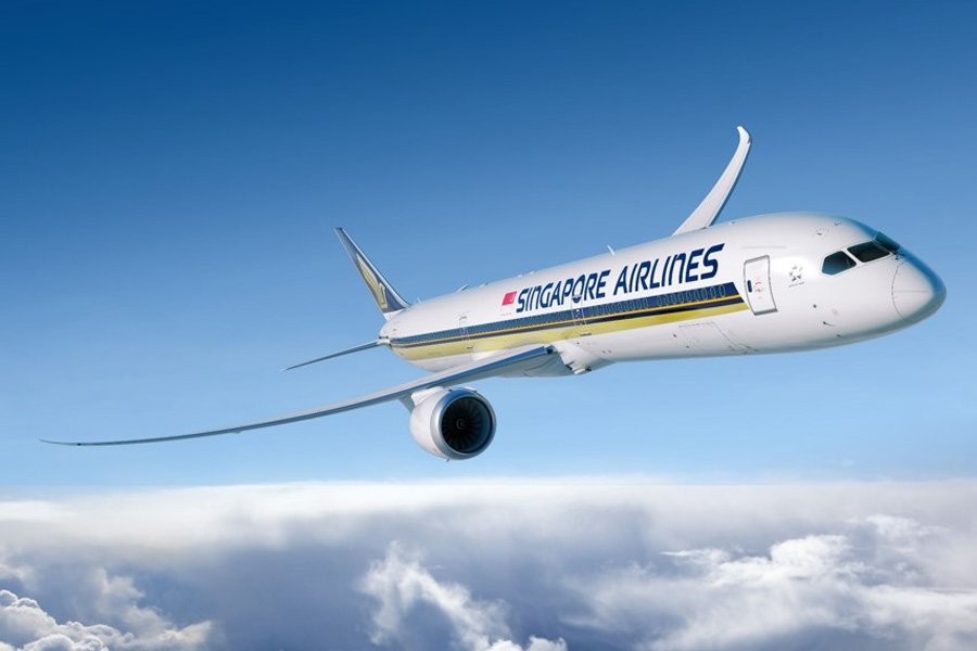 1 Dead In Severe Turbulence On Singapore Airlines Flight