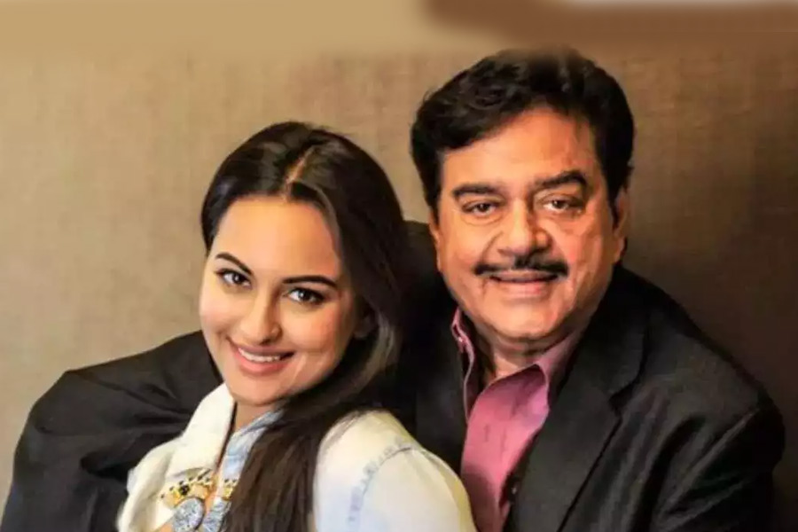Will Sonakshi Sinha follow father Shatrughan Sinha's footsteps and join politics? Actress gave answer
