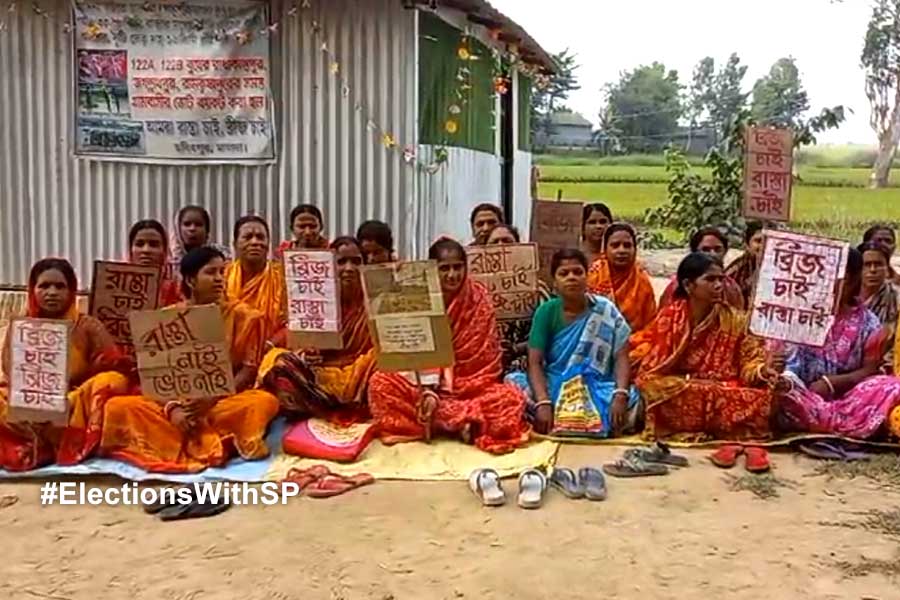Lok Sabha Election 2024: Women boycott vote in protest of proper infrastructure at Habibpur, Maldah Uttar